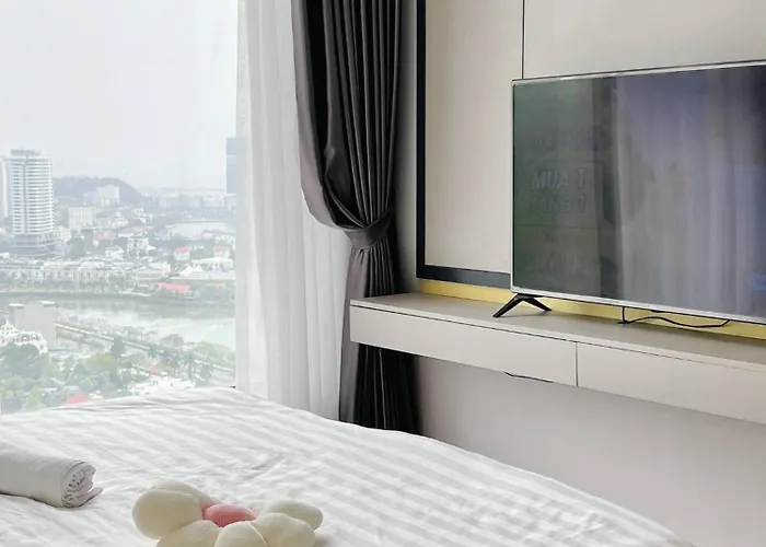 Chuoi Huy Hoang Bay Apartment Ha Long