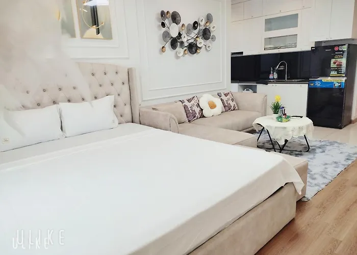 Chuoi Huy Hoang Bay