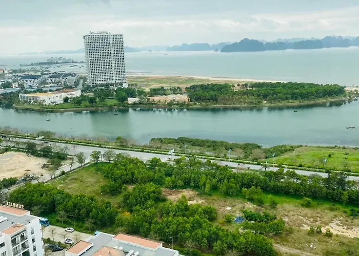 Chuoi Huy Hoang Bay Apartment *