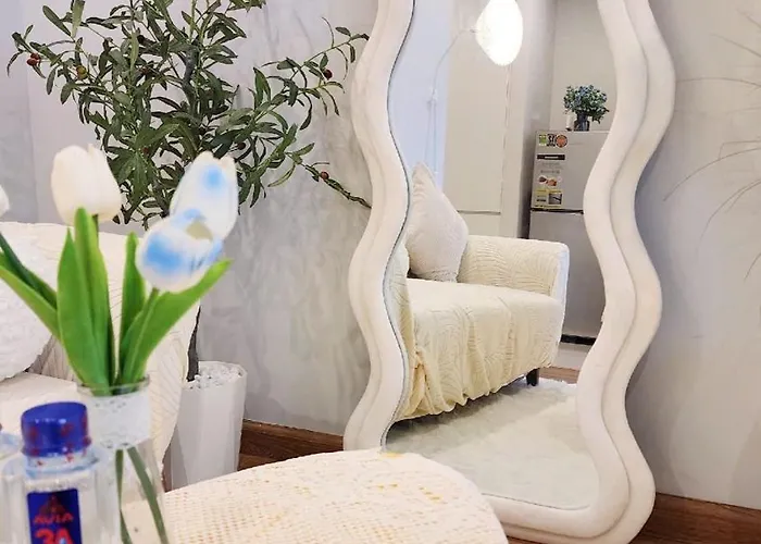 Chuoi Huy Hoang Bay Apartment